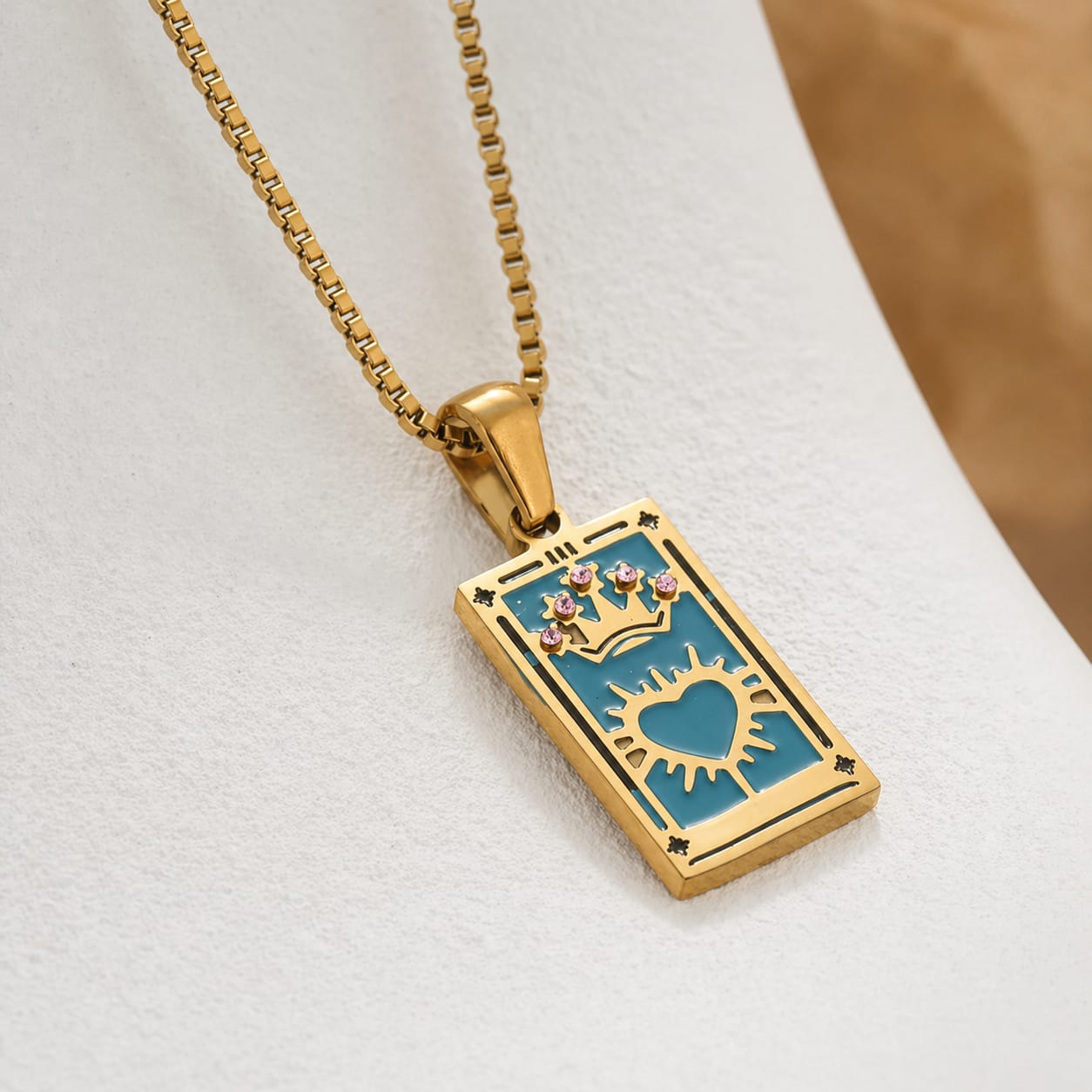 Collar Reina